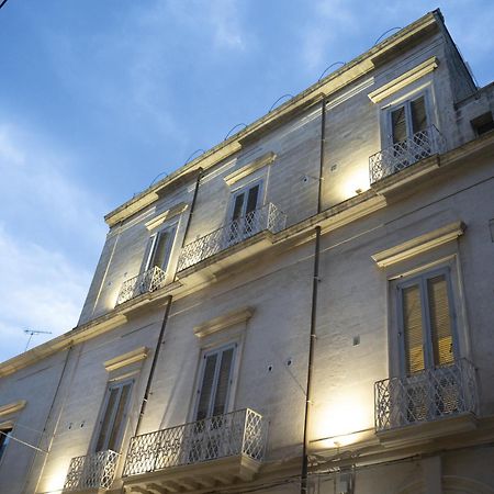 莱切Palazzo Cavour住宿加早餐旅馆 外观 照片